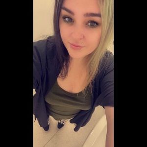 Meet your Posher, Tarah